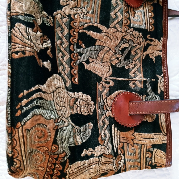 ETRUSCO VINTAGE ITALIAN MADE LEATHER & TAPESTRY SHOULDER BAG -TANS GRAYS BLACK - Picture 9 of 16
